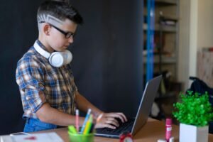 Çocuklar İçin Online Dil Kursu - SDM Dil Okulu
