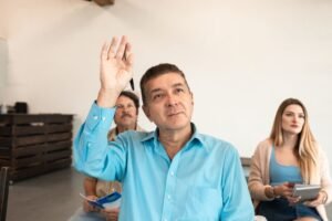 Yetişkin Olarak Yabancı Dil Öğrenmek İçin Geç mi? (Bilimin Cevabı) - SDM Dil Okulu